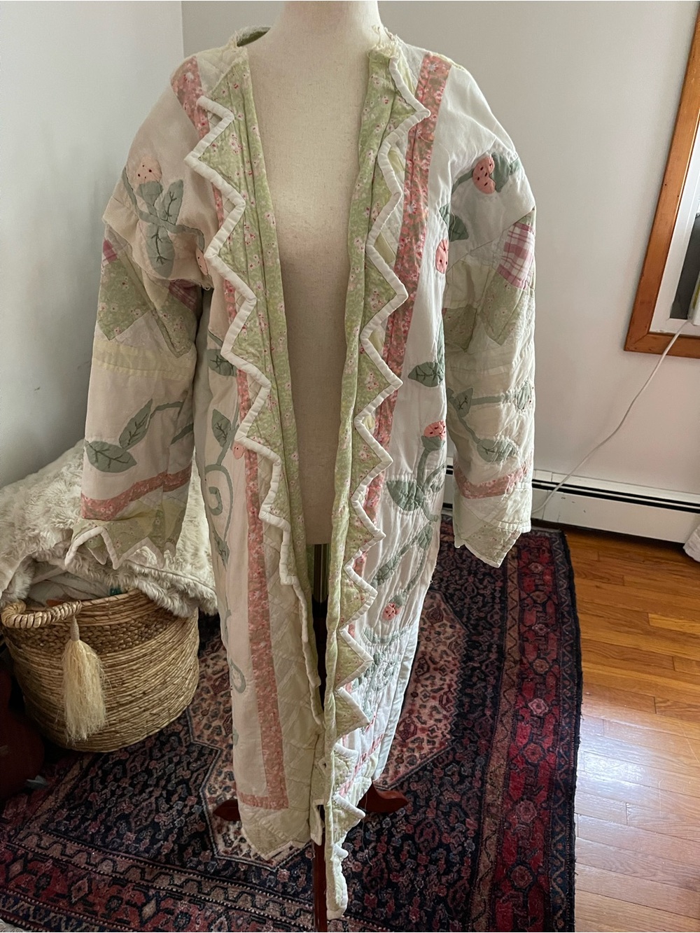 One-of-a-Kind Upcycled Vintage Quilt Kimono 🍓 - Picture 2 of 8